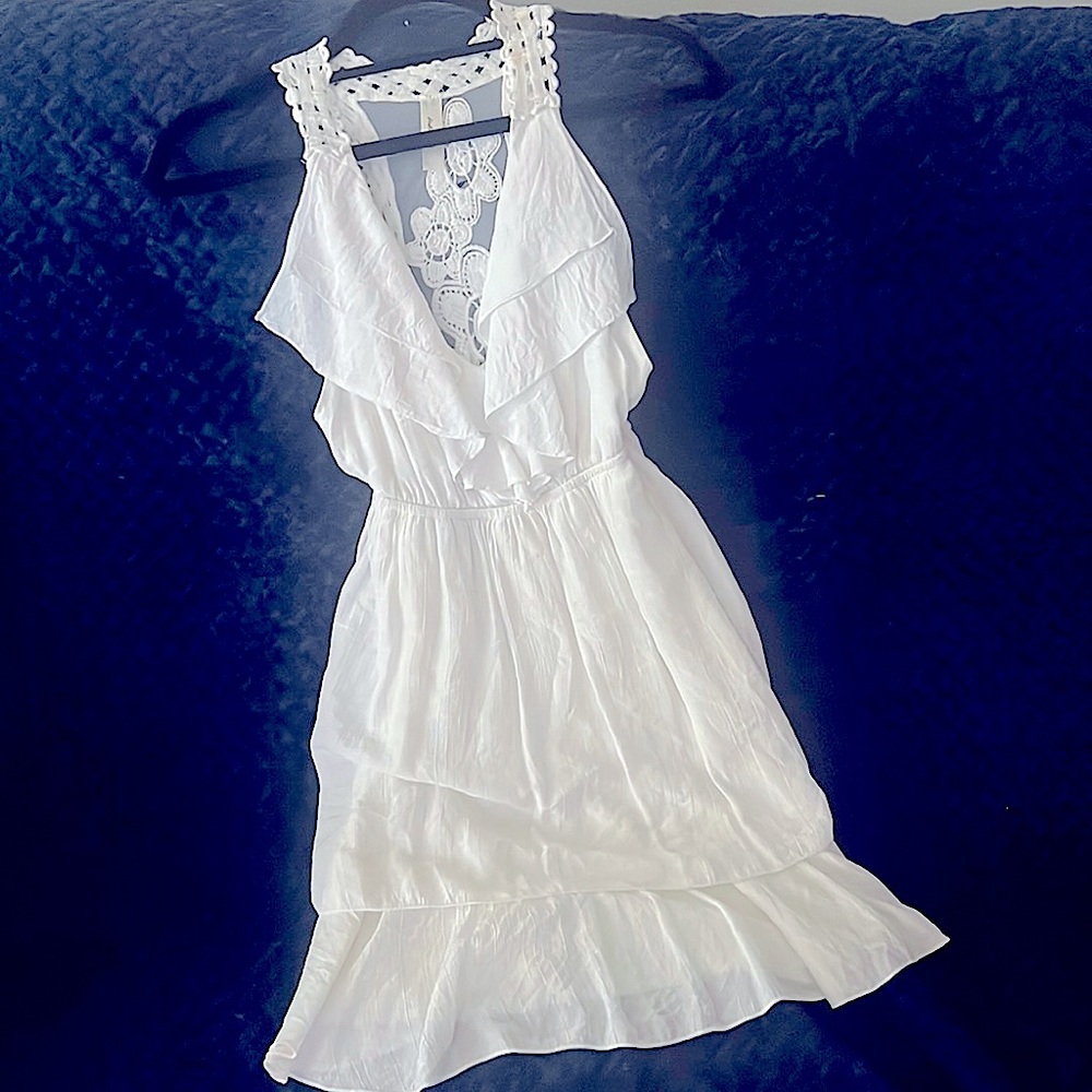 Hello Miss White Lace Fitted Dress